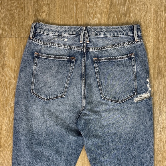 Good American Good Boy Boyfriend Ripped Straight Leg Slit Hem High Rise Jeans 10 - Picture 11 of 13